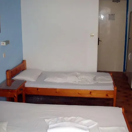 Hotel Grivas 2*